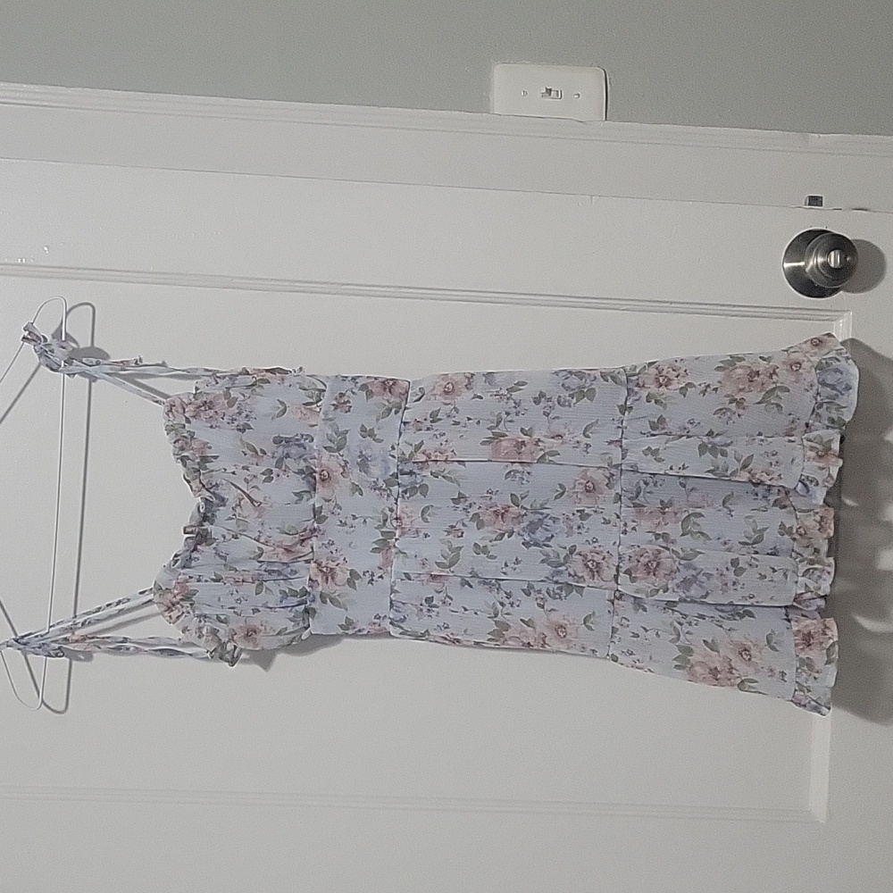 Women's spaghetti strap blue&pink dress. Midi. Size XS. Like new.